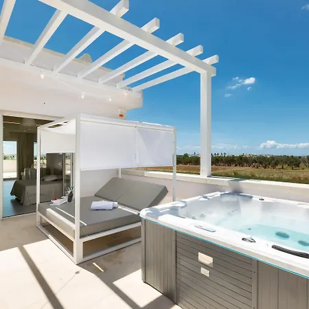 Perla Saracena Luxury Torre Pali